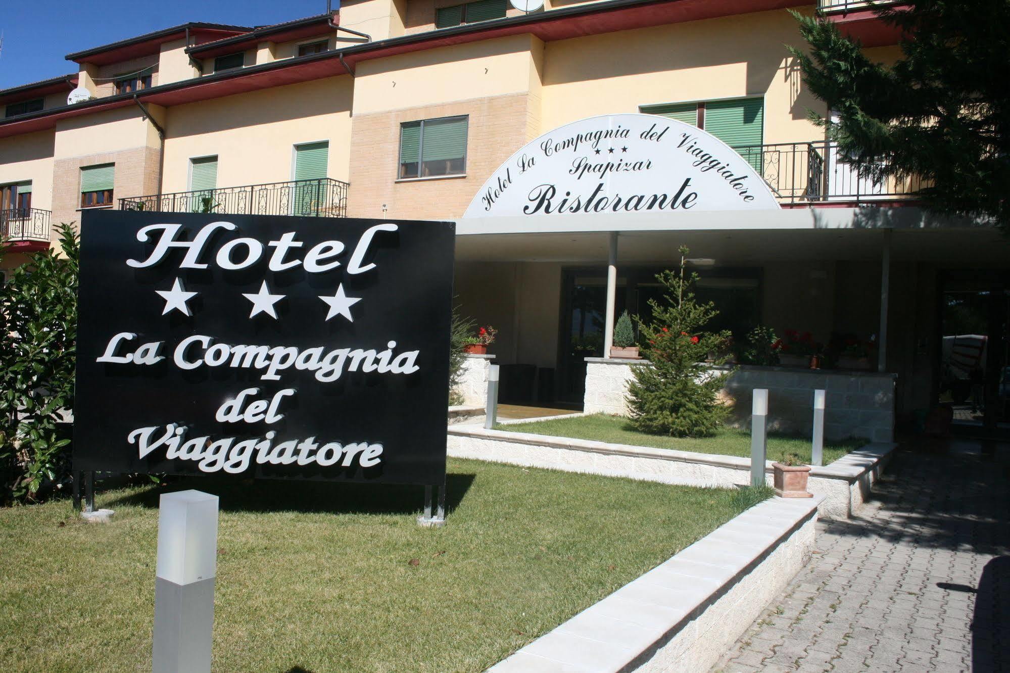 维基亚特勒克帕尼亚酒店 拉奎拉 外观 照片